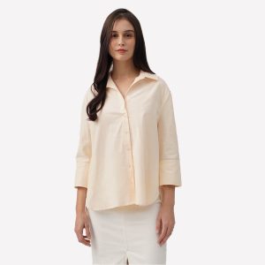 Quarter Sleeves Button-Up Shirt